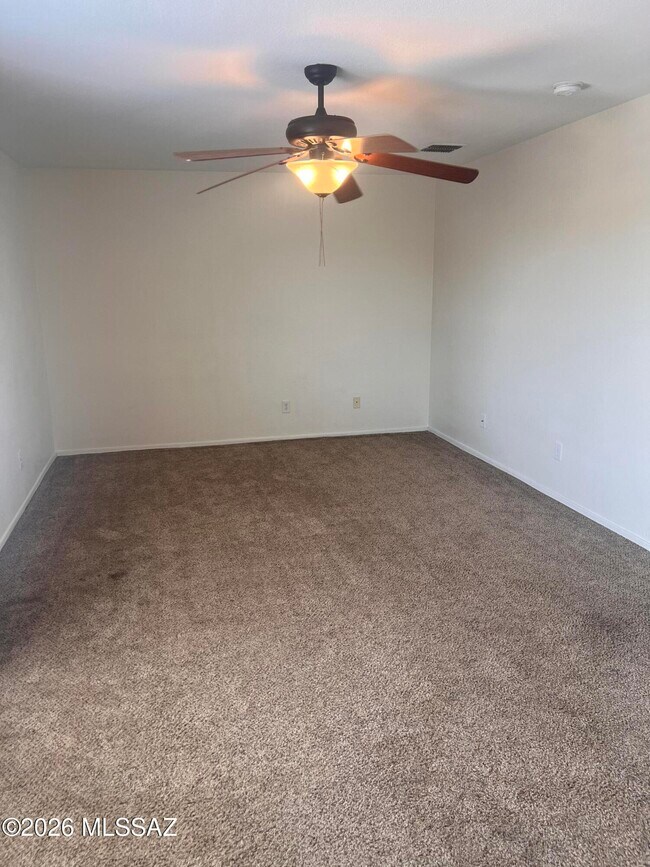 Building Photo - 6110 S Earp Wash Ln