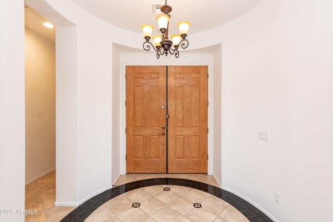Building Photo - 2310 W Sienna Bouquet Pl