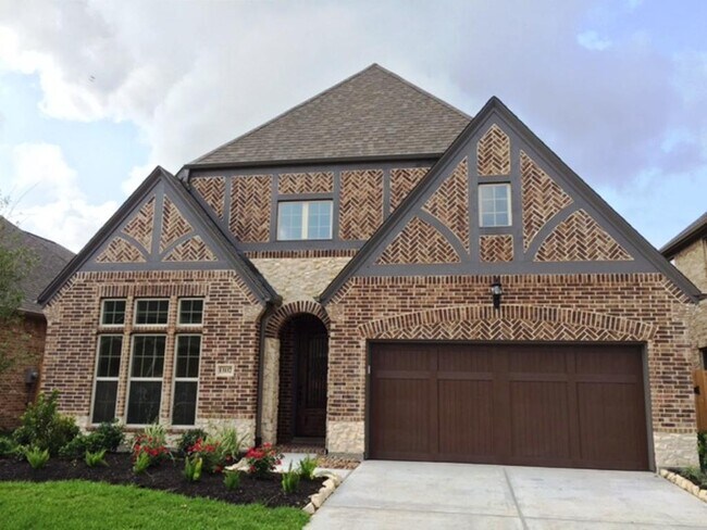 Building Photo - 13117 Stoneleigh Terrace Dr