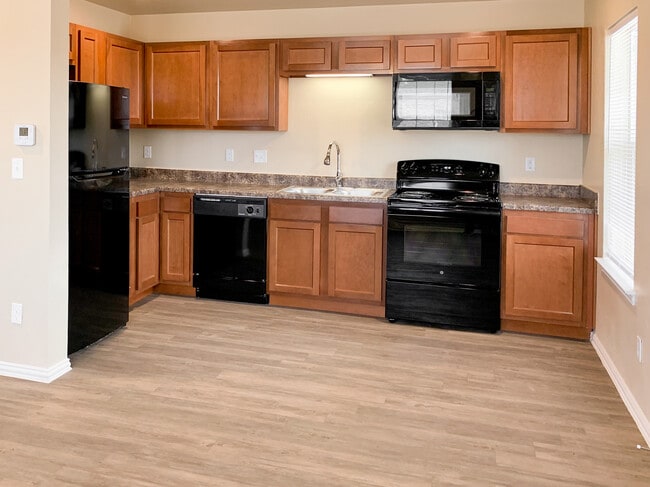 Kitchen - Tennyson Manor