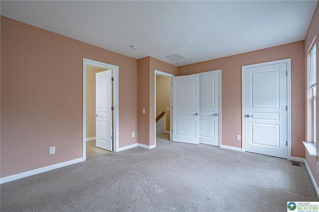 Building Photo - 1396 Artisan Ct