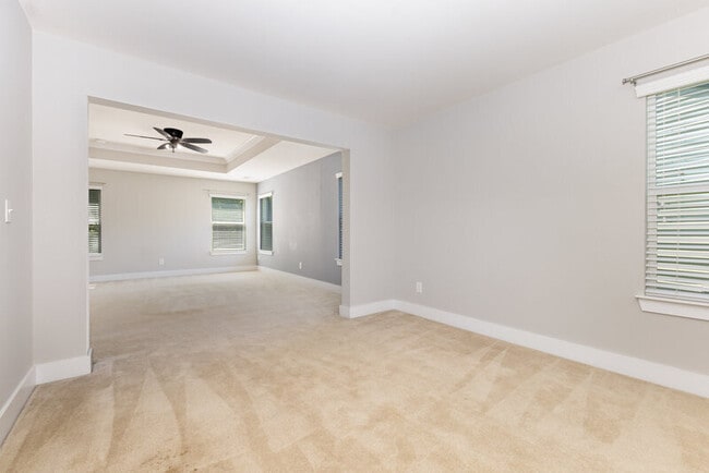 Building Photo - 149 Kingston Drive