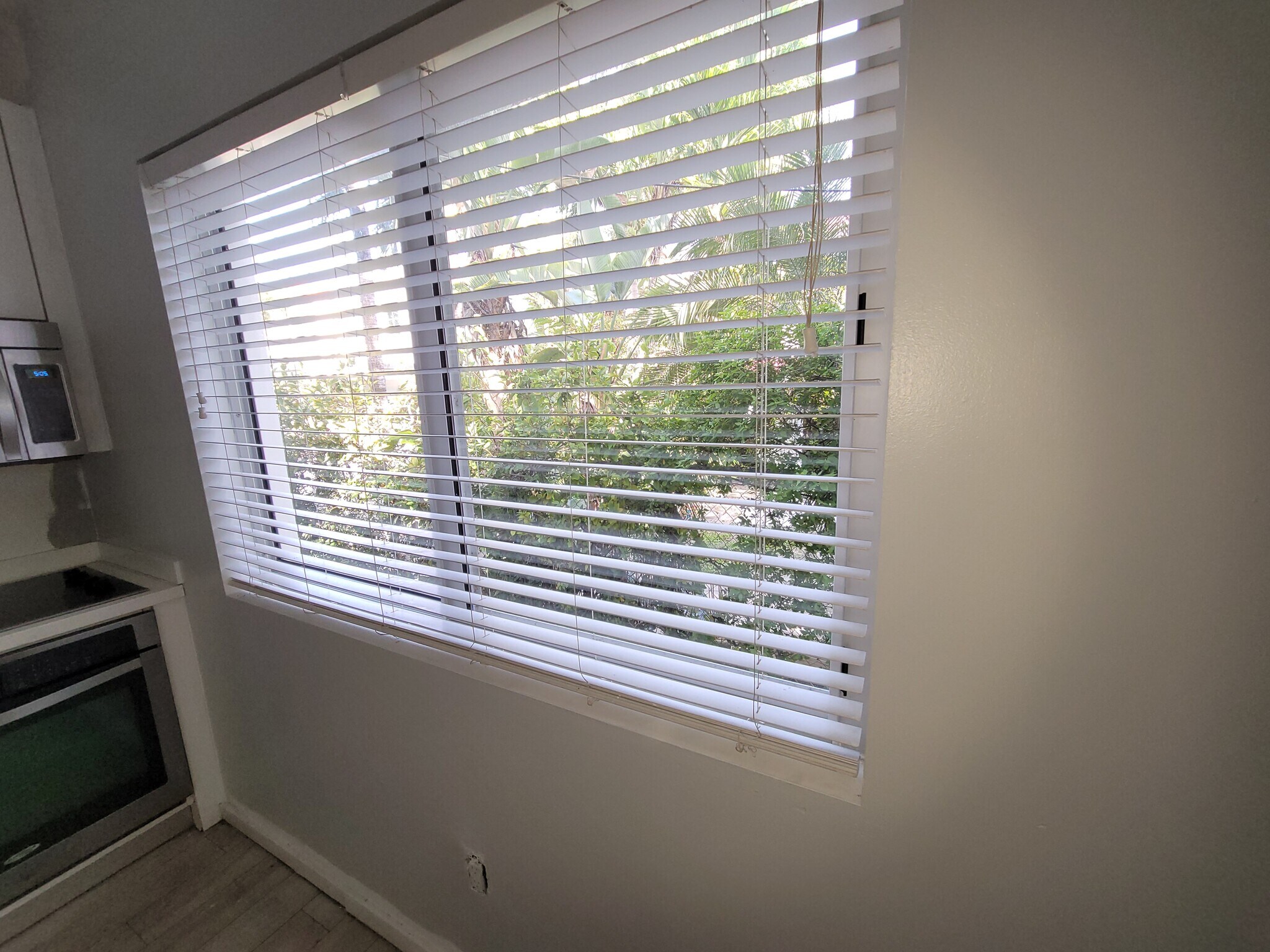 Building Photo - 820 15th St