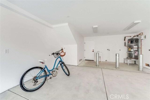 Building Photo - 117 N Vista Bonita Ave