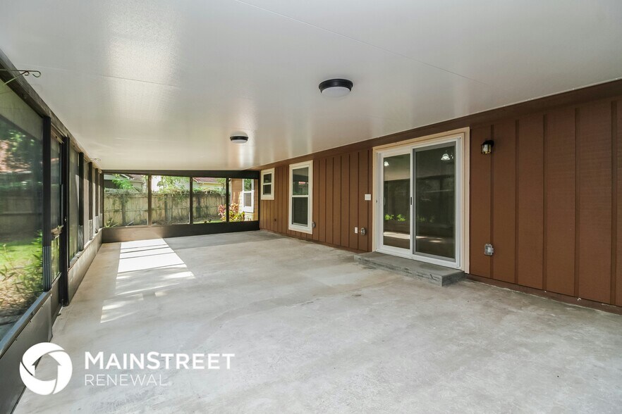 Building Photo - 644 Cypress Ln