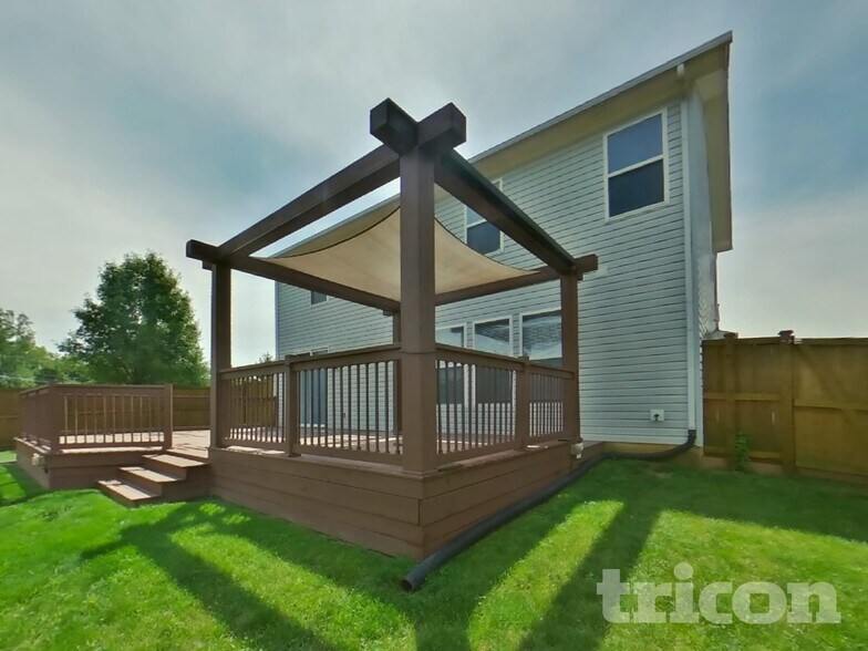 Building Photo - 8112 Cole Wood Blvd