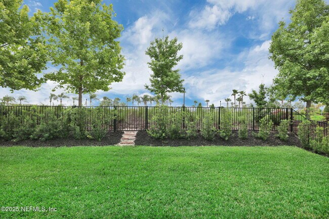 Building Photo - 94 Waterline Dr