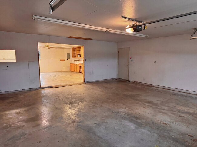 Building Photo - 4715 Coronado Ave