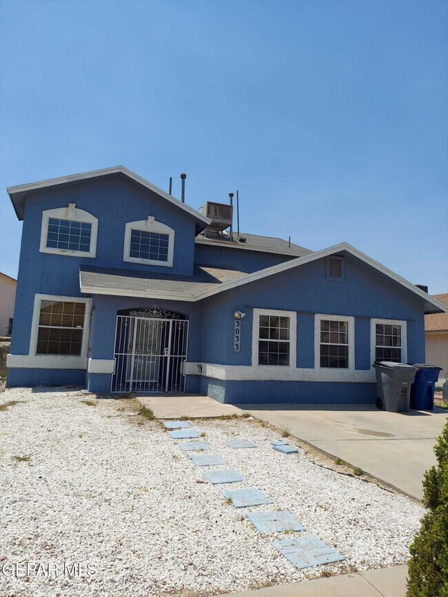 Building Photo - 3033 Tierra Humeda Dr