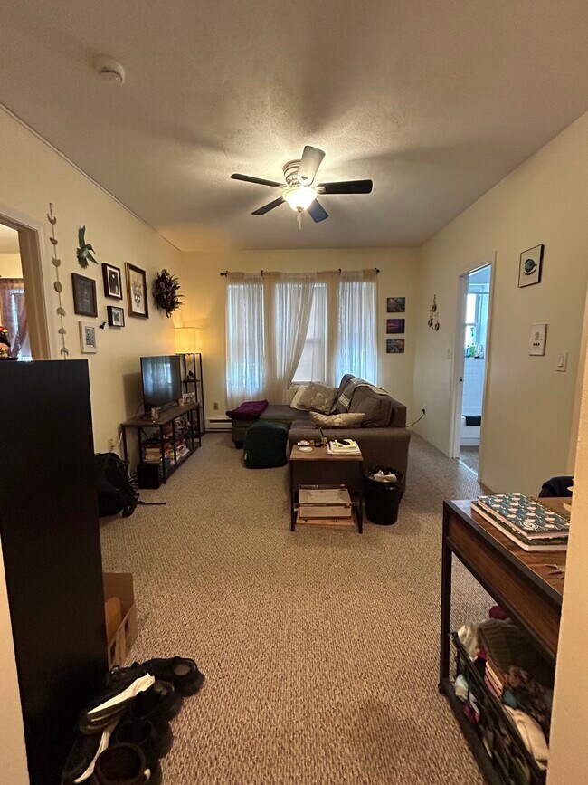 Building Photo - 111 Norway St