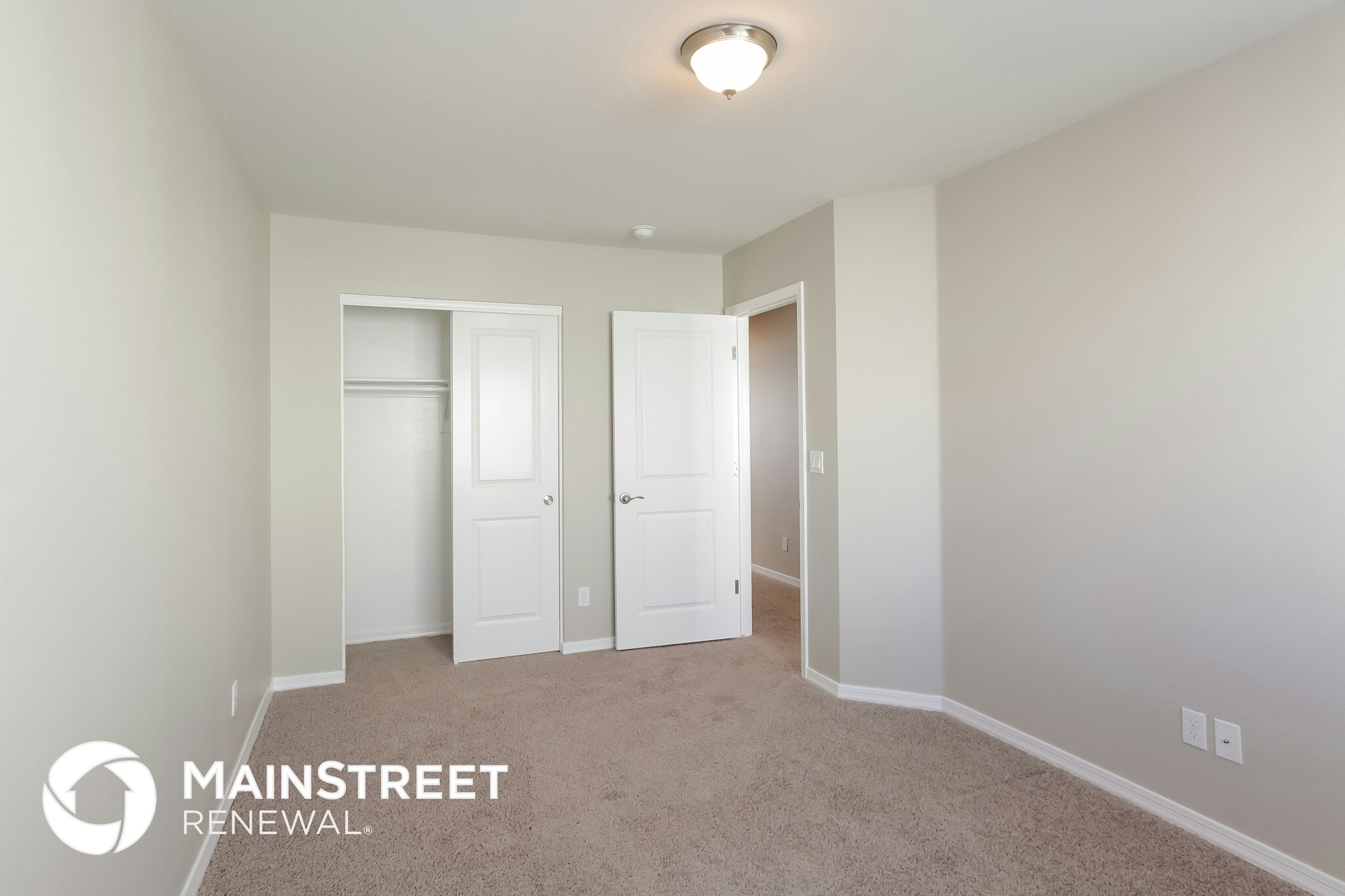 Building Photo - 2000 N 36th St