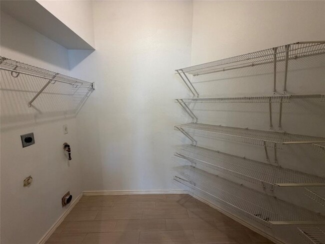 Building Photo - 917 Elderberry Tea Cove