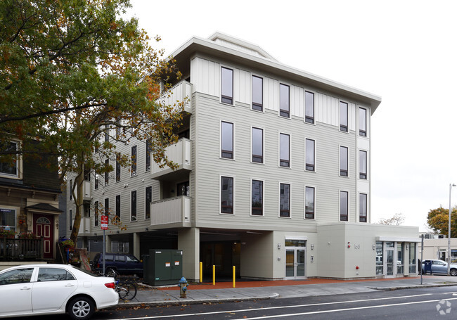 Building Photo - The Residences @ Inman Square