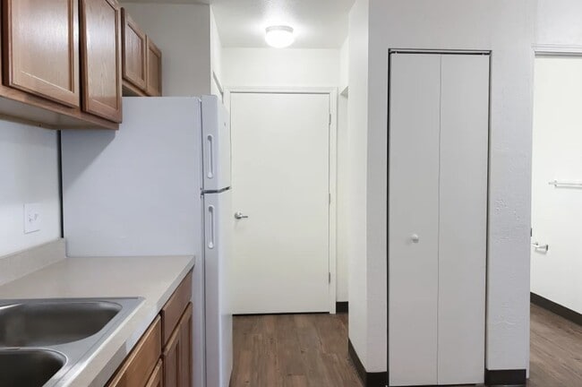 Building Photo - 32560 James Curtin Dr