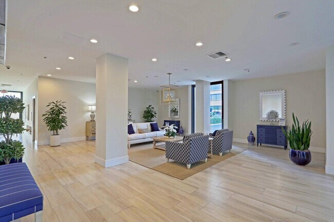 Building Photo - 5550 N Ocean Dr