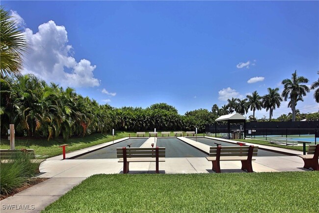 Building Photo - 9901 Sunset Cove Ln