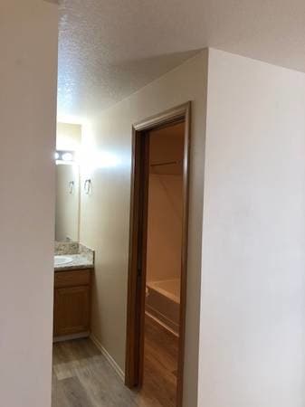 Building Photo - 2008 NE Patterson Ct