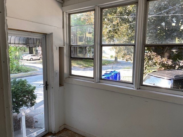 Building Photo - 50 Williams St