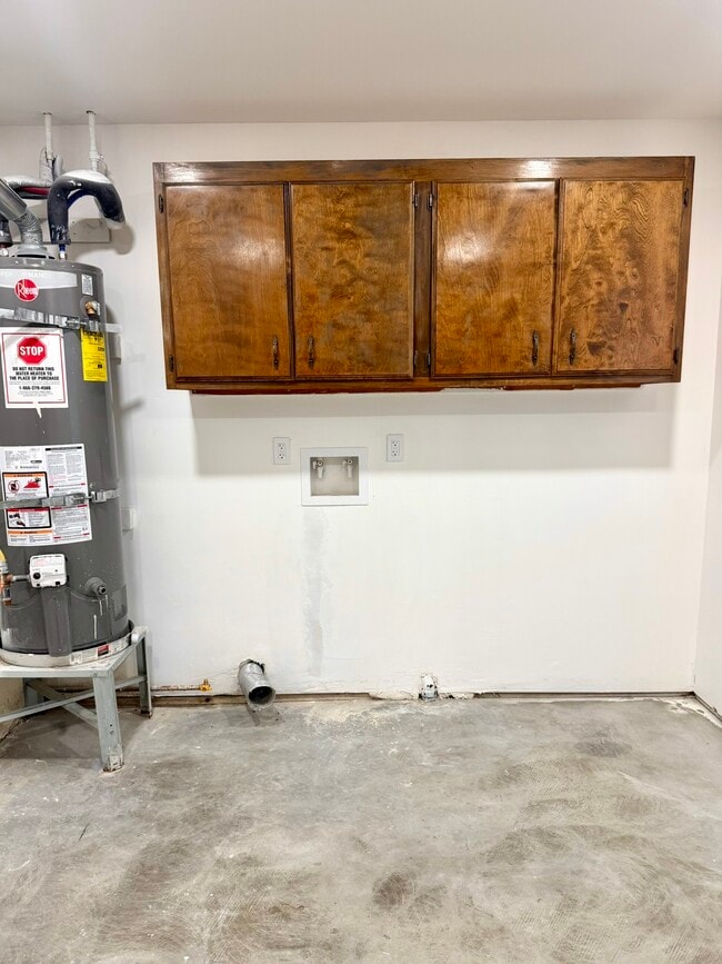 Building Photo - 18020 Prairie Ave