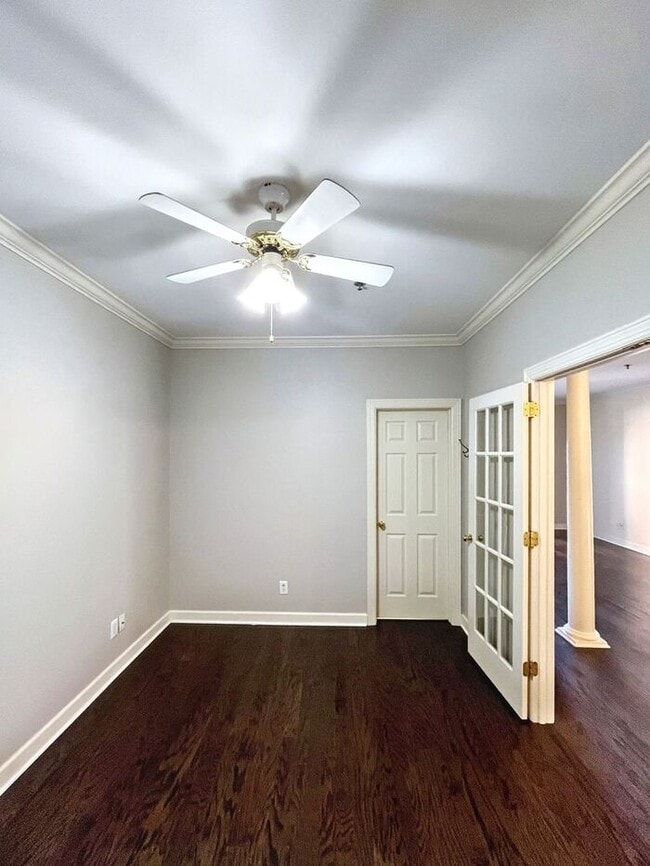 Building Photo - Lovely 1 Bed & 1.5 Bath Condo in Nashville...