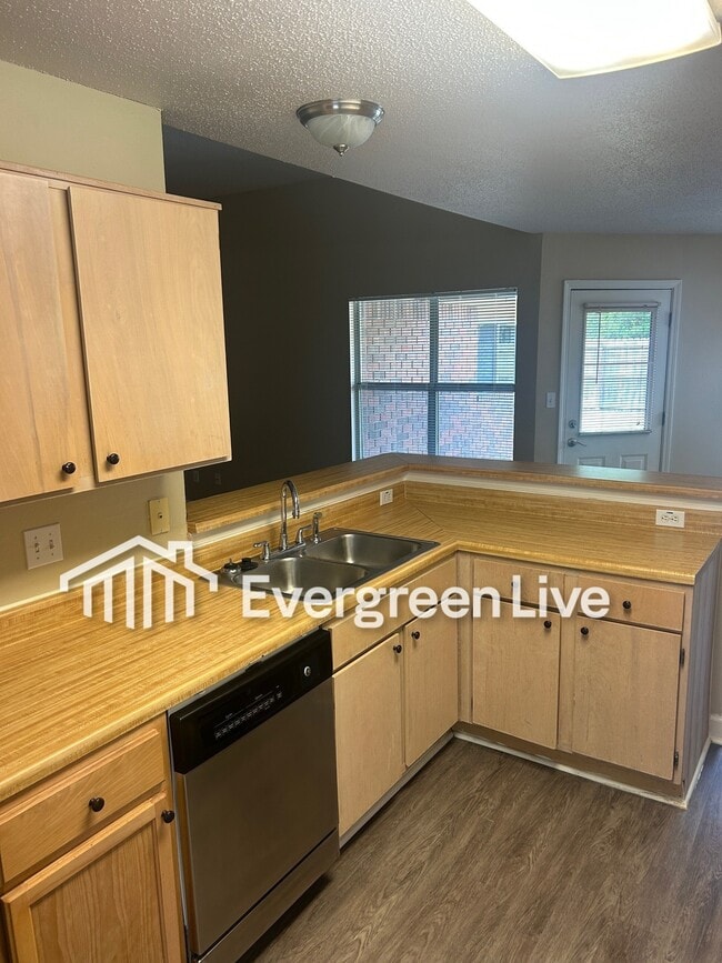 Building Photo - 30 Callan Ct