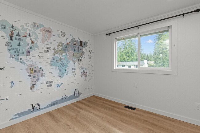 Building Photo - 4Bd Bothell Home!