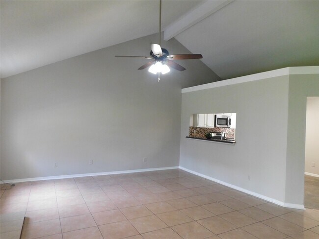 Building Photo - 4403 Alamo Ave