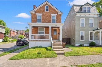 Building Photo - 465 Ward Ave