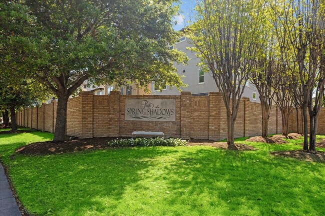 Building Photo - 10208 Spring Shadows Park Cir