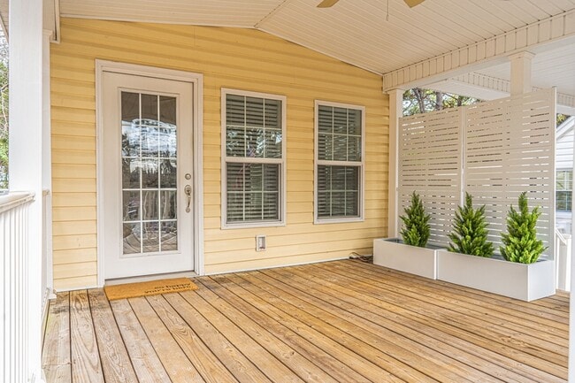 Building Photo - 435 W Baltimore Ave