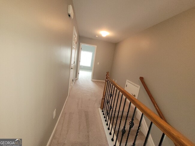 Building Photo - 1809 Willow Branch Ln NW