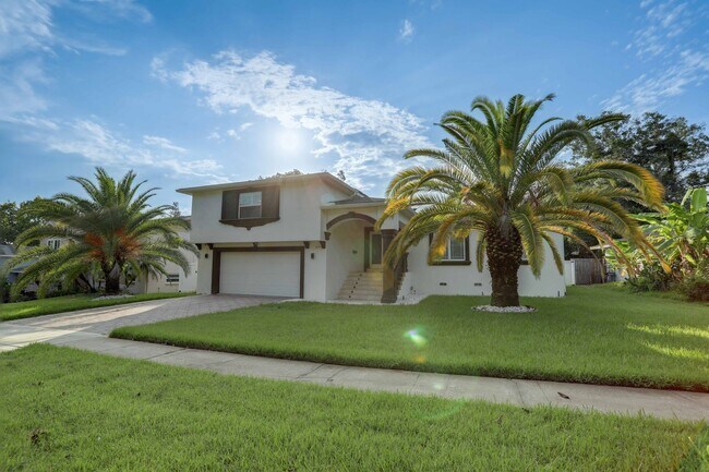 Building Photo - 633 Spring Oaks Blvd