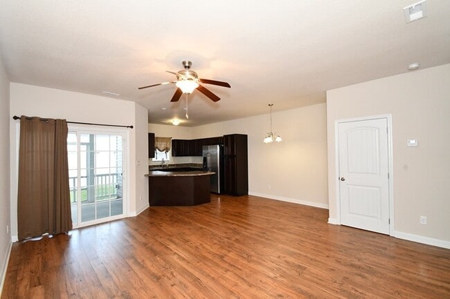 Building Photo - MOVE-IN READY Carolina Forest