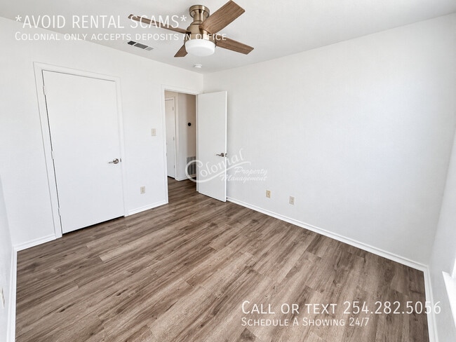 Building Photo - 5902 Greengate Dr