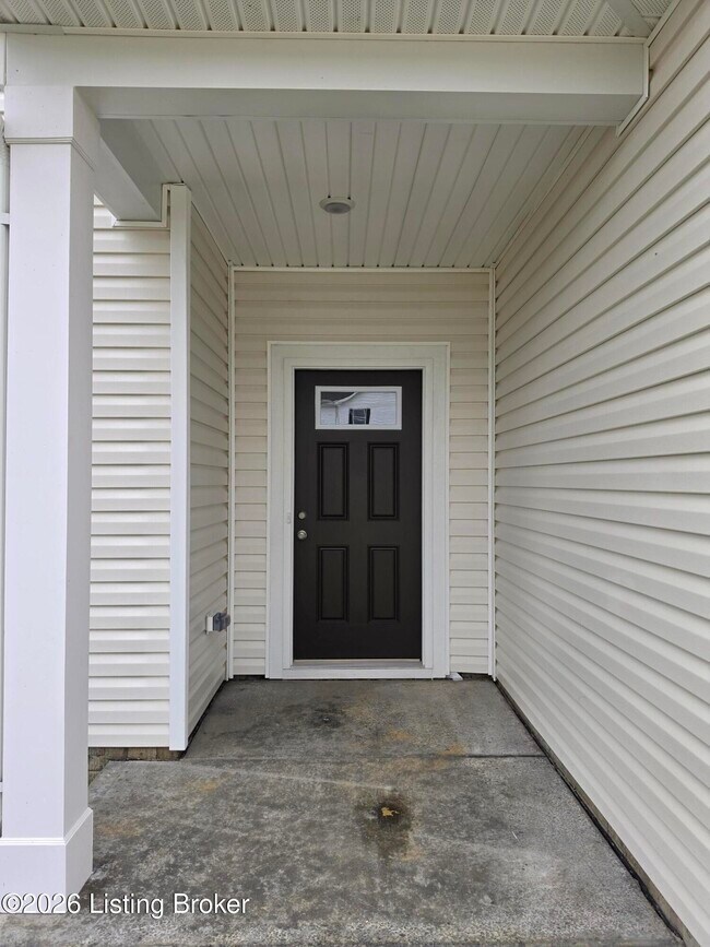 Building Photo - 11144 Castlebrook Dr