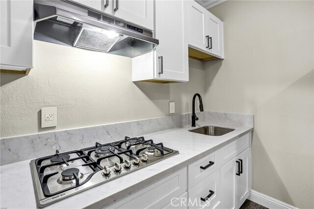 Building Photo - 3329 E Virginia Ave