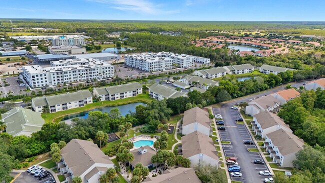 Building Photo - 4945 Cougar Ct S