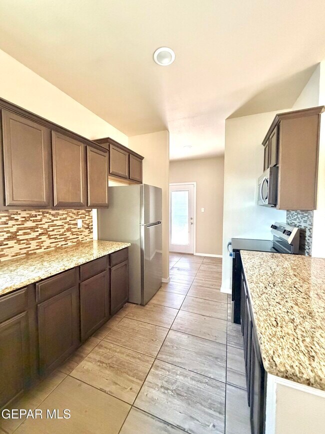 Building Photo - 11145 Eleanor Coldwell Ln