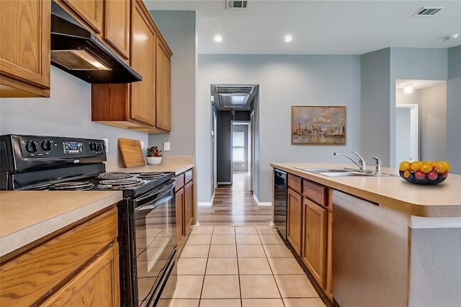 Building Photo - 7702 Decoy Dr