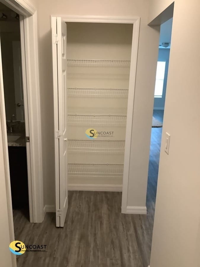 Building Photo - 11341 Poplin Ave