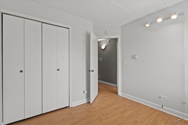 Building Photo - 708 Briar Hill Ln