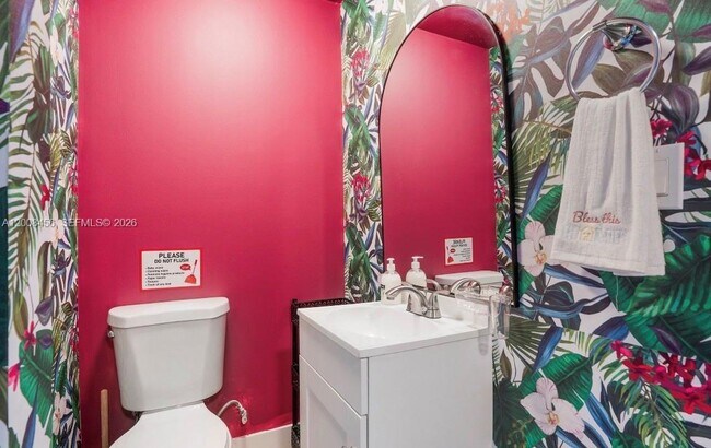 Building Photo - 919 NW 13th St