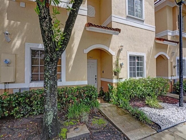 Building Photo - 7917 Tuscany Ct