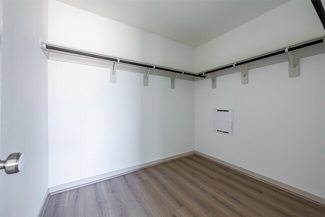 Building Photo - 19003 Derrington Mnr Ln