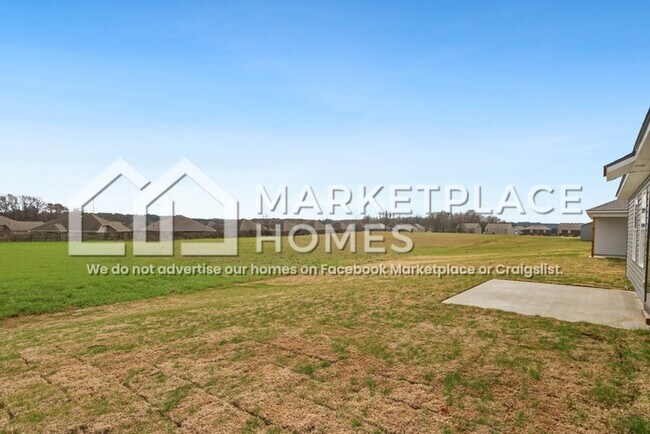 Building Photo - 10409 Patton Ln