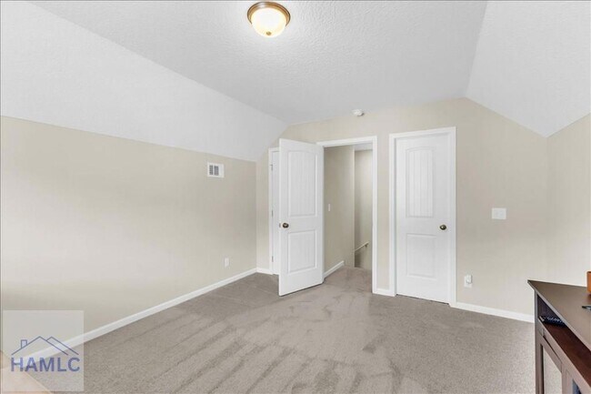 Building Photo - 36 Herty Ln