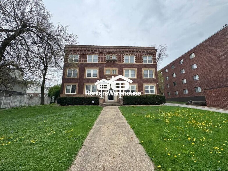 Primary Photo - 3612 Ingersoll Ave