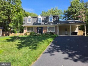 Building Photo - 9929 Barnsbury Ct