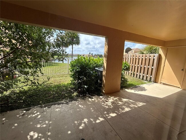 Building Photo - 5200 NW 31st Ave