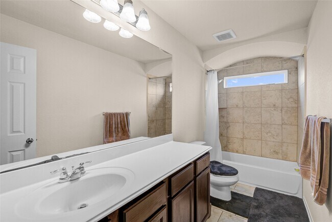 Building Photo - 2810 Verdant Spg Trl